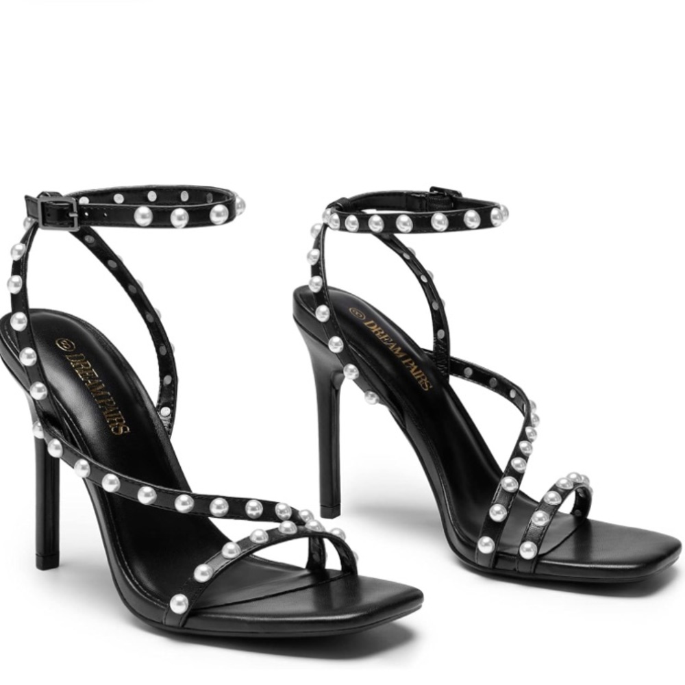 Black and white pearl beaded stilettos😍😎 - Picture 2 of 5